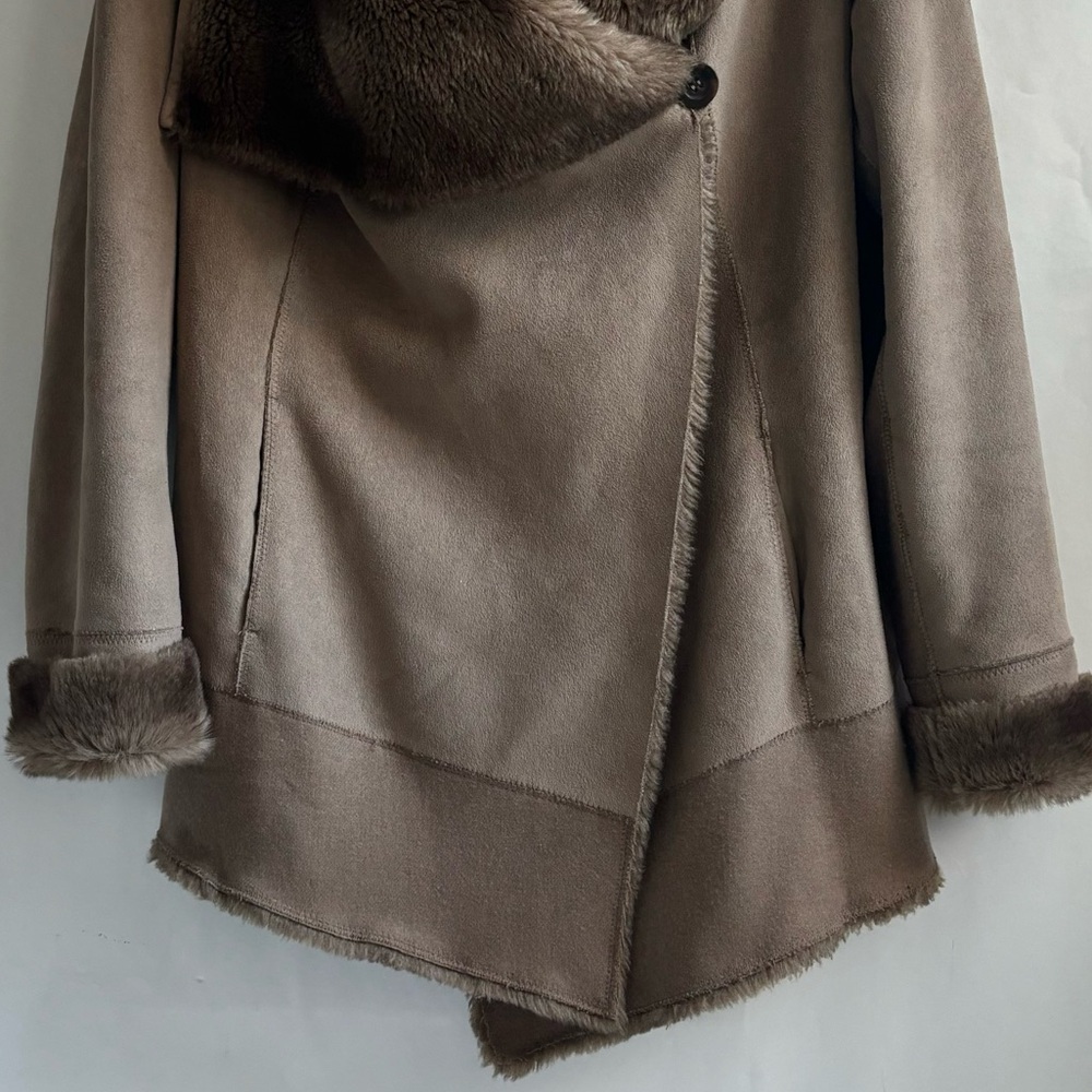 Pinko Faux Fur Suede Coat Cream Size Medium - Picture 17 of 17